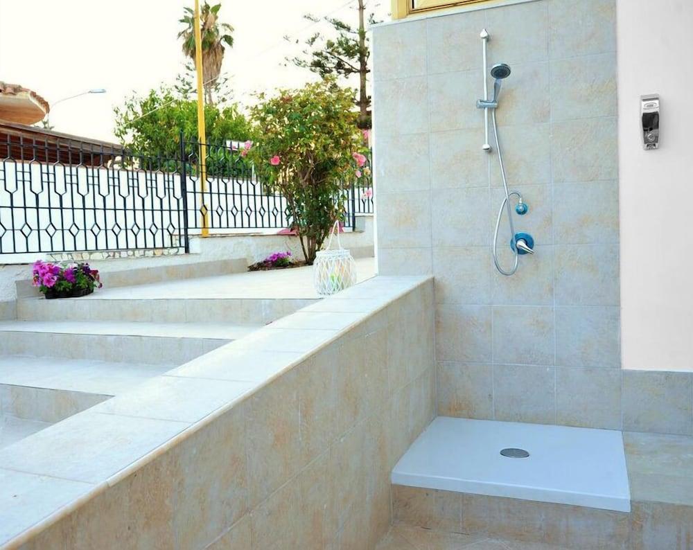 B&B Villa Achibea Agrigento Buitenkant foto